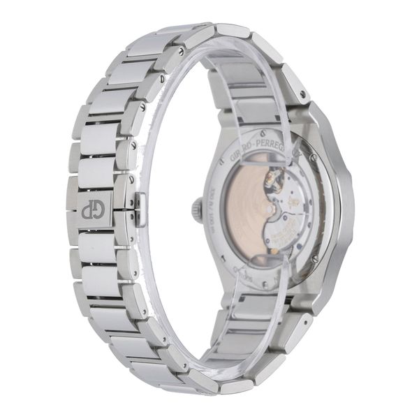 Girard Perregaux Laureato 81005-11-3460-1CM
